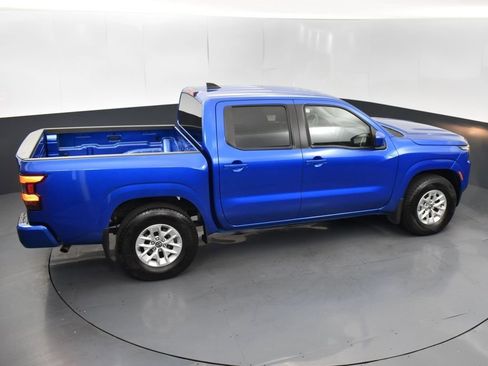 Used 2024 Nissan Frontier SV image 51