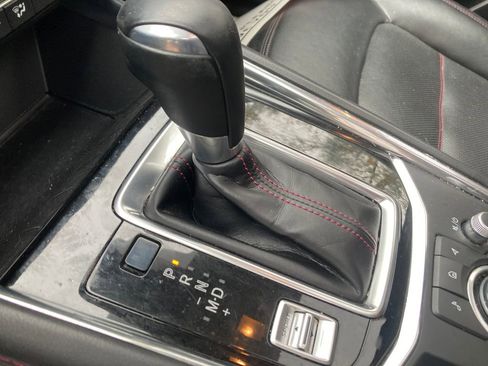 Used 2022 MAZDA CX-5 Carbon Edition image 28