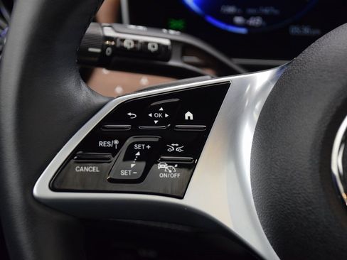 Certified 2025 Mercedes-Benz EQE 350+ SUV image 23