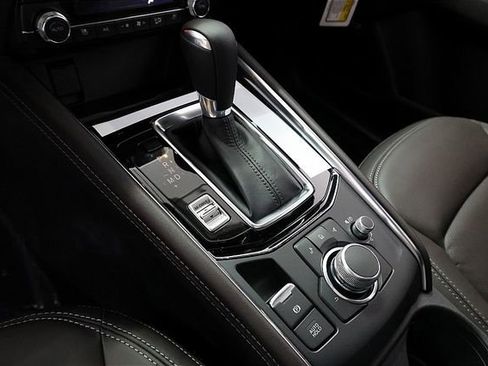 New 2025 MAZDA CX-5 Signature image 32