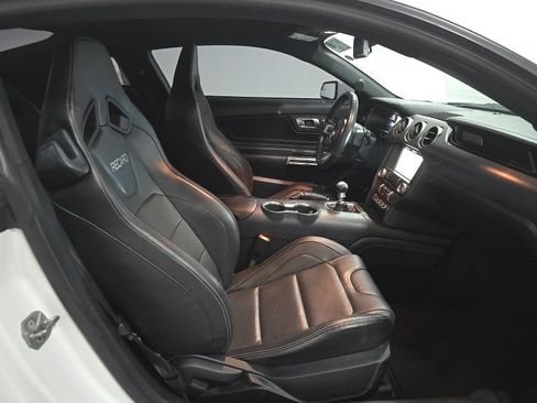 Used 2018 Ford Mustang GT Premium w/ Equipment Group 401A RWD image 8