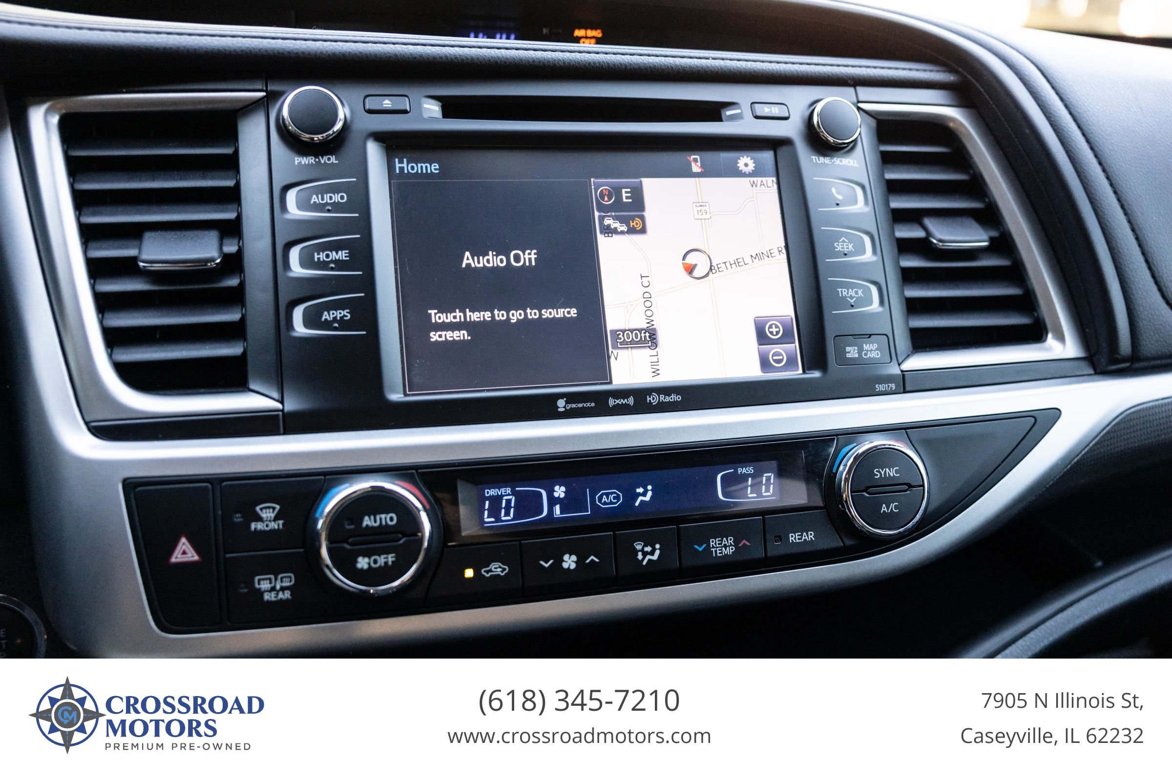 Used 2018 Toyota Highlander SE AWD/4WD image 40