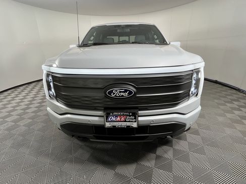 New 2025 Ford F150 Lightning Lariat image 8