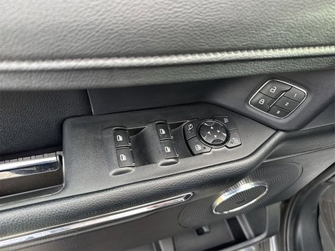 Used 2019 Ford Expedition XLT w/ Equipment Group 202A image 15