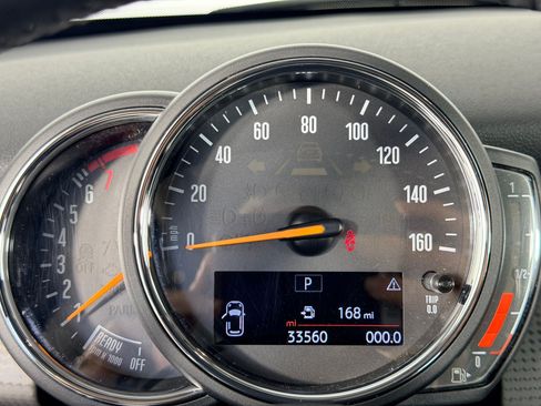 Used 2020 MINI Cooper 2-Door Hardtop w/ Storage Package FWD image 22