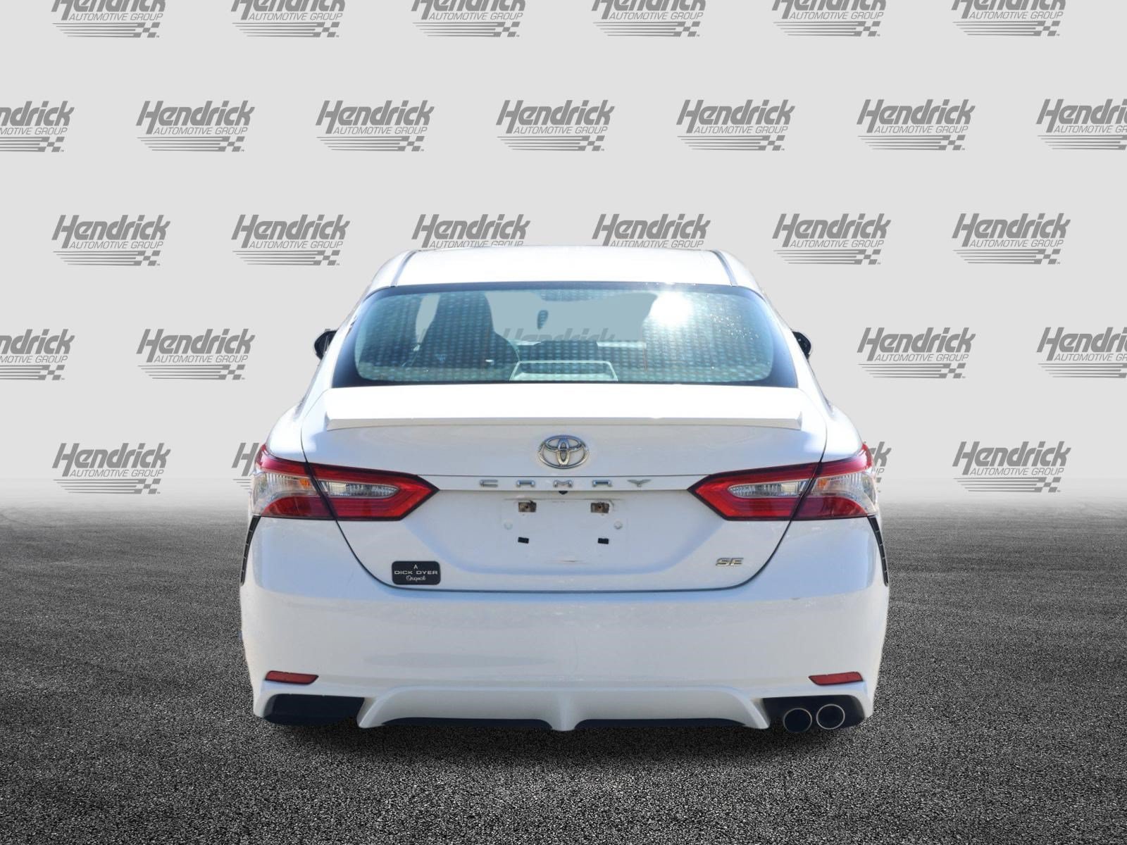 Used 2018 Toyota Camry SE FWD image 8