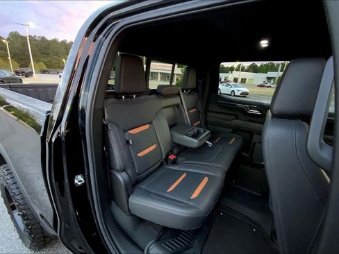 Used 2022 GMC Sierra 1500 AT4 w/ AT4 Premium Package image 19