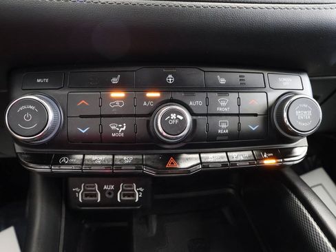 Used 2022 Dodge Durango GT AWD/4WD image 25