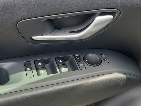 Used 2025 Hyundai Tucson SEL image 12