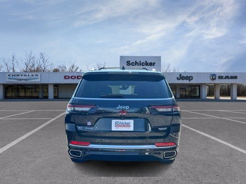 Used 2022 Jeep Grand Cherokee L Summit w/ Luxury Tech Group V AWD/4WD image 4