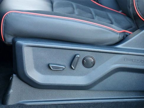 New 2026 Ford F250 Lariat w/ Black Appearance Package image 22