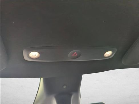 Used 2026 Tesla Model Y 2WD image 19