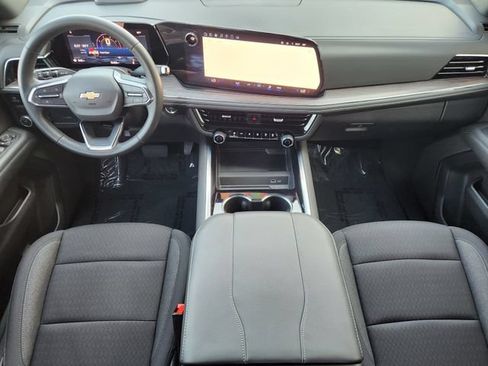 Used 2025 Chevrolet Tahoe LS RWD image 27