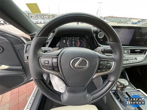 Used 2022 Lexus ES 350 Ultra Luxury image 22