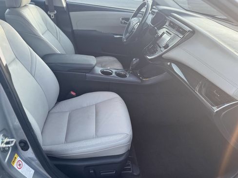 Used 2015 Toyota Avalon XLE Touring image 19