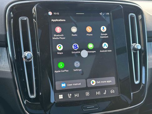 New 2026 Volvo XC40 B5 Ultra w/ Climate Package image 29