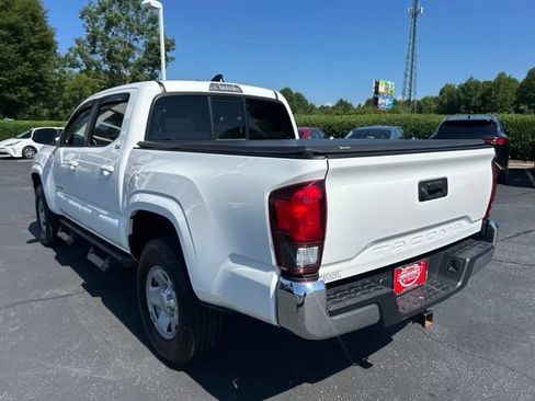Used 2023 Toyota Tacoma SR5 RWD image 10