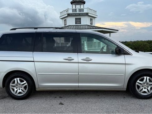 Used 2006 Honda Odyssey EX-L image 4