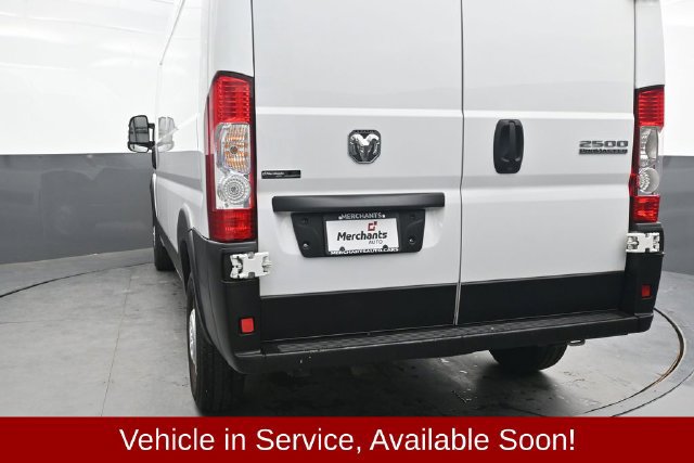 Used 2026 RAM ProMaster 2500 w/ Convenience Group FWD image 5