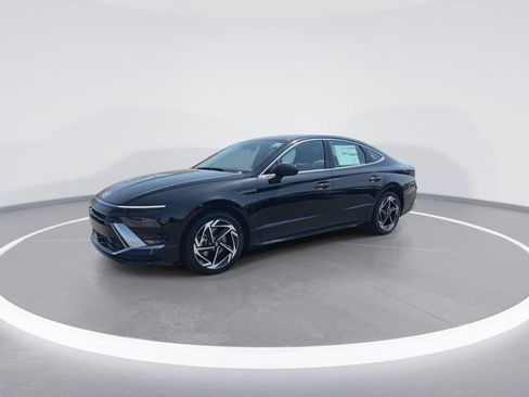 New 2026 Hyundai Sonata SEL FWD image 4