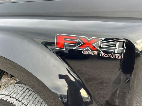 Used 2022 Ford F450 Platinum w/ FX4 Off-Road Package image 54