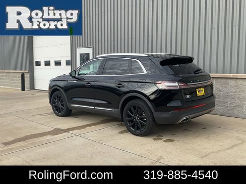 Used 2023 Lincoln Nautilus Reserve w/ Equipment Group 202A image 3