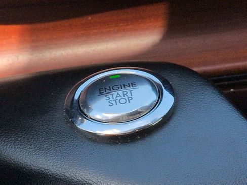 Certified 2021 Lincoln Aviator Reserve w/ Equipment Group 201A AWD/4WD image 29