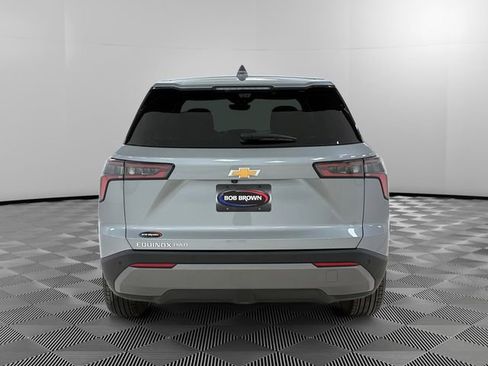 Used 2025 Chevrolet Equinox LT w/ Safety and Technology Package image 4