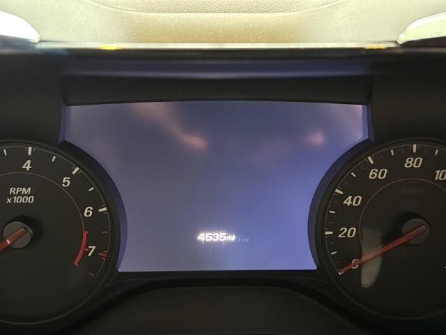 Used 2020 Chevrolet Camaro ZL1 RWD image 5