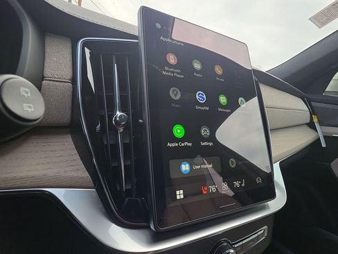 New 2026 Volvo XC90 B6 Ultra w/ Lounge Package image 24