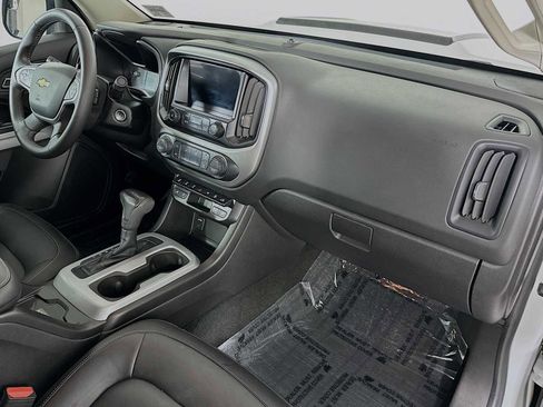 Used 2018 Chevrolet Colorado ZR2 image 25