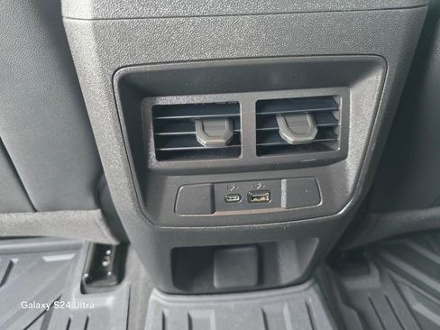 Used 2024 GMC Canyon AT4X image 20