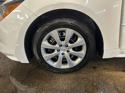 New 2026 Toyota Corolla LE image 27