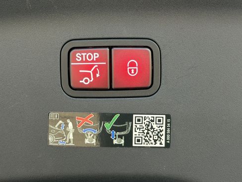 Certified 2022 Mercedes-Benz AMG GT 43 image 14