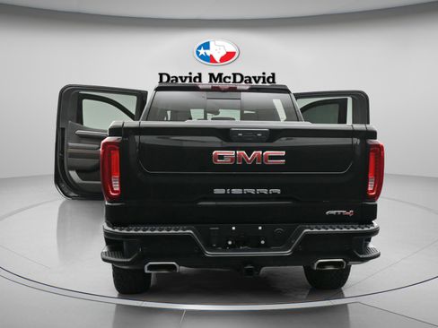 Used 2024 GMC Sierra 1500 AT4 w/ Technology Package image 16