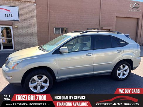 Used 2005 Lexus RX 330 AWD image 2
