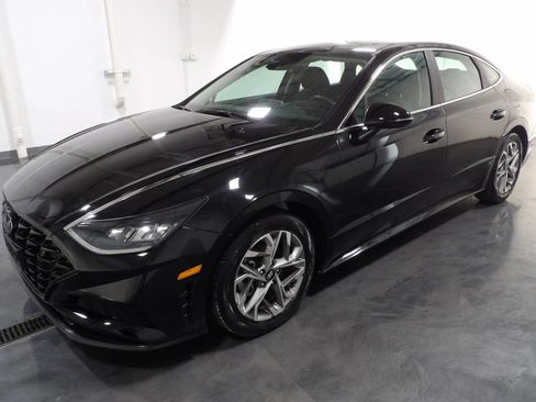 Used 2021 Hyundai Sonata SEL FWD image 3