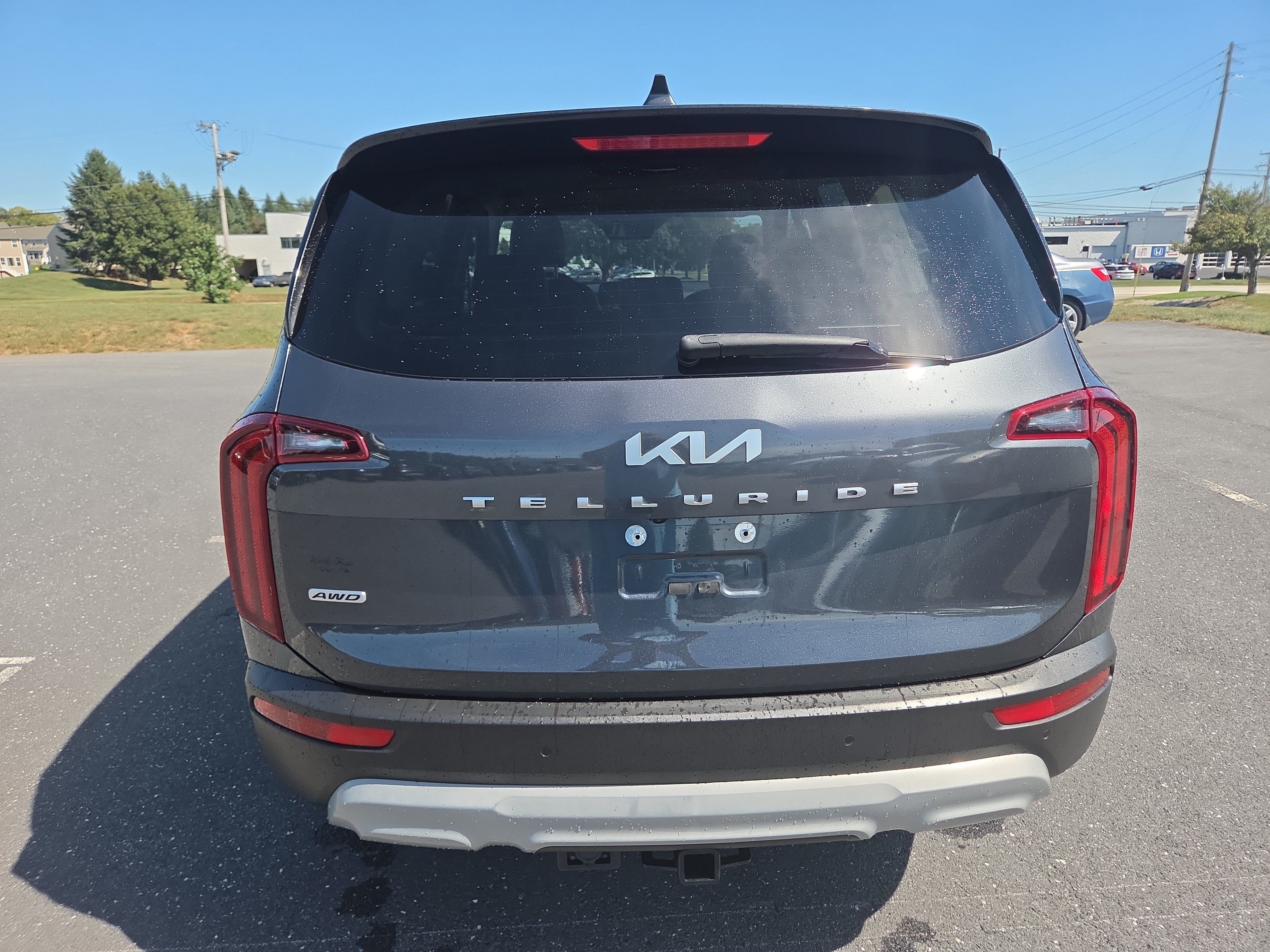Used 2022 Kia Telluride LX AWD/4WD image 14
