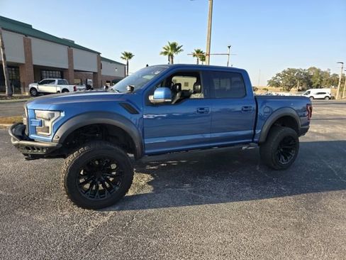 Used 2019 Ford F150 Raptor w/ Equipment Group 802A Luxury image 9