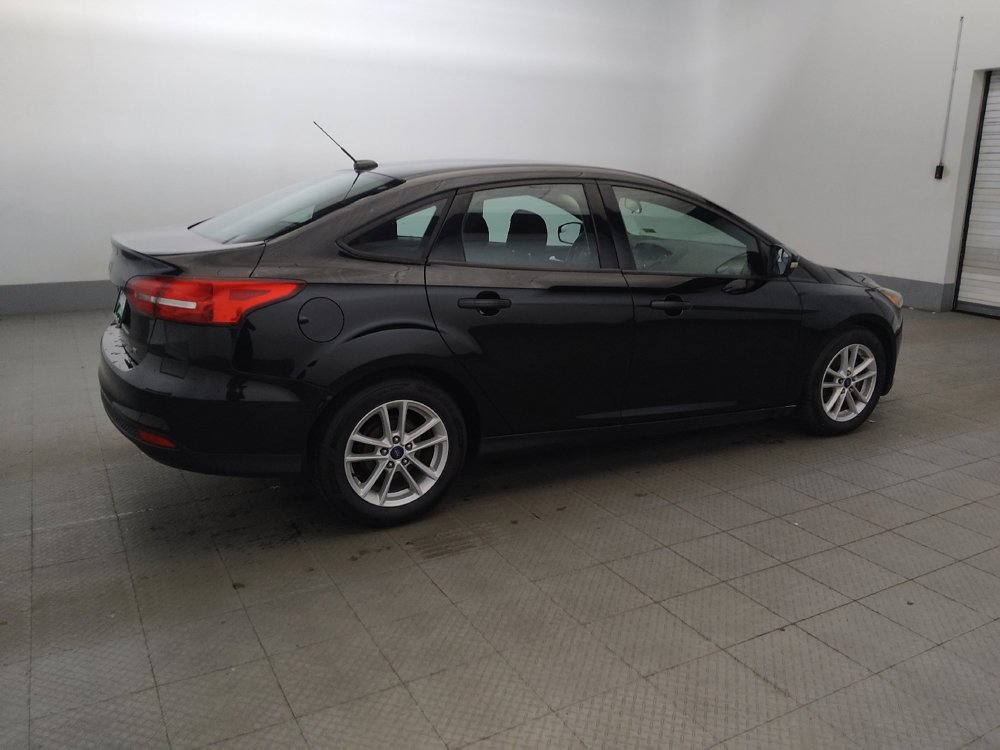 Used 2017 Ford Focus SE FWD image 10