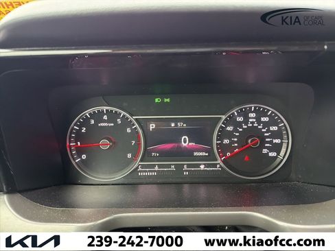 Used 2022 Kia Sorento SX image 10