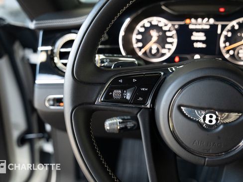 Used 2020 Bentley Continental GT V8 image 23