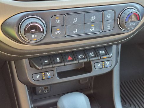 Used 2022 GMC Canyon Denali AWD/4WD image 20