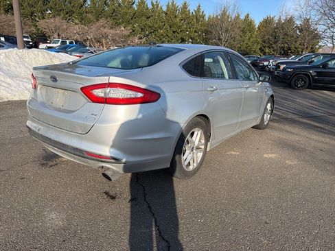 Used 2013 Ford Fusion SE image 7