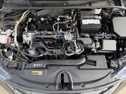 Used 2026 Toyota Corolla SE FWD image 29