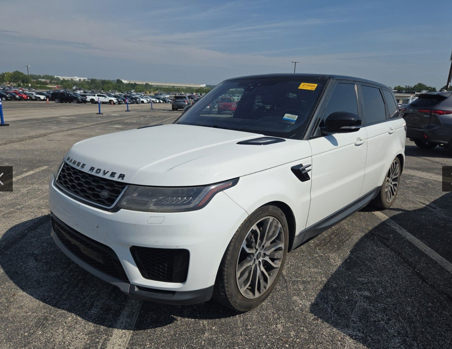 Used 2019 Land Rover Range Rover Sport SE AWD/4WD image 1