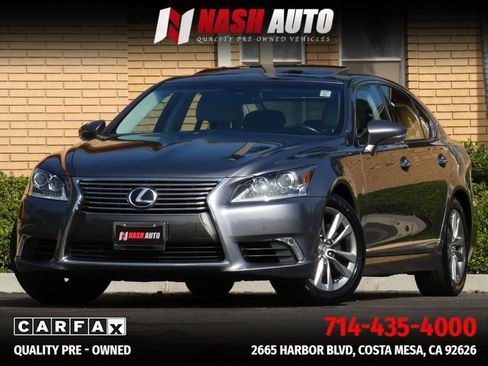 Used 2013 Lexus LS 460 w/ Ultra Luxury Pkg RWD image 16