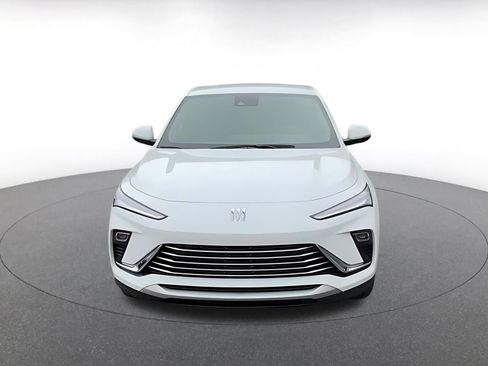 Used 2025 Buick Envista Preferred image 6