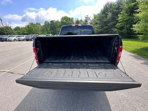 Used 2019 Ford F150 XLT w/ Equipment Group 302A Luxury AWD/4WD image 10