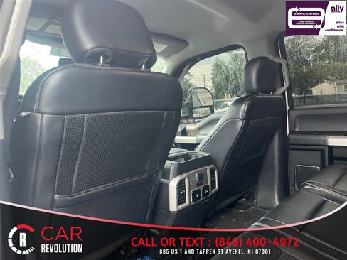 Used 2019 Ford F350 Lariat w/ Chrome Package AWD/4WD image 38